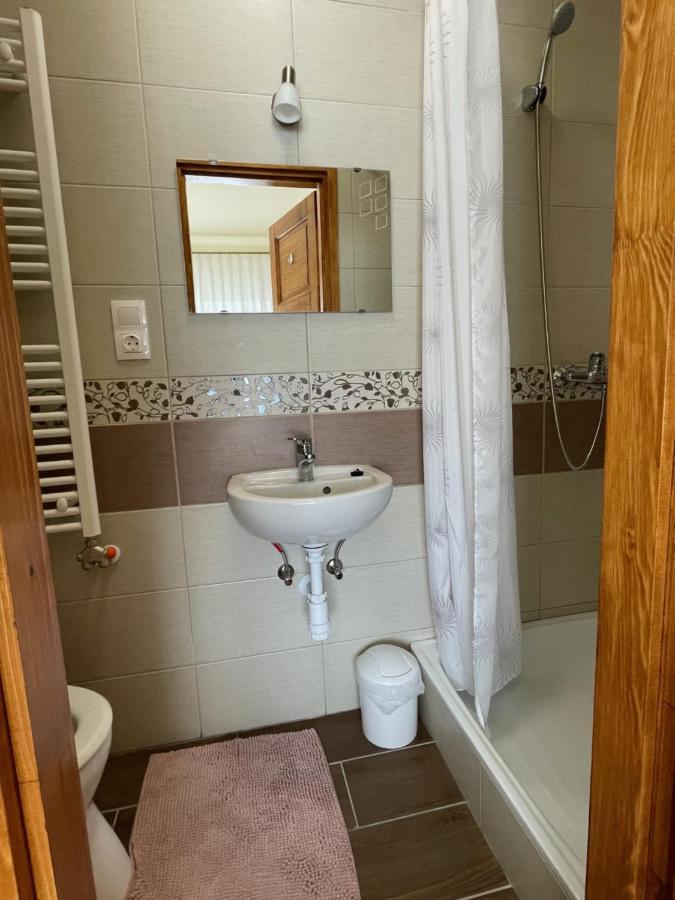 Hotel Kristof Vendeghaz Bükkszék Zewnętrze zdjęcie